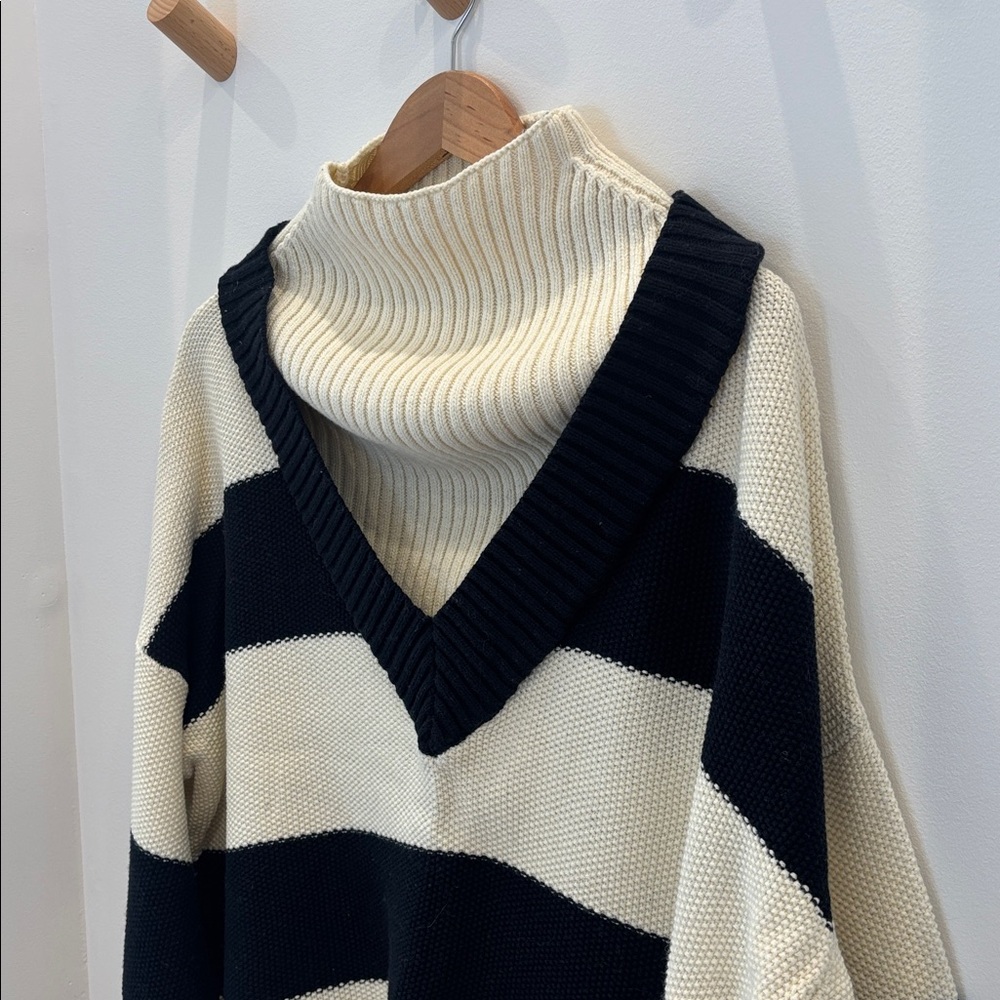 Designer Victor Glemaud Black & Cream Striped Cropped Knit Sweater - Picture 2 of 7